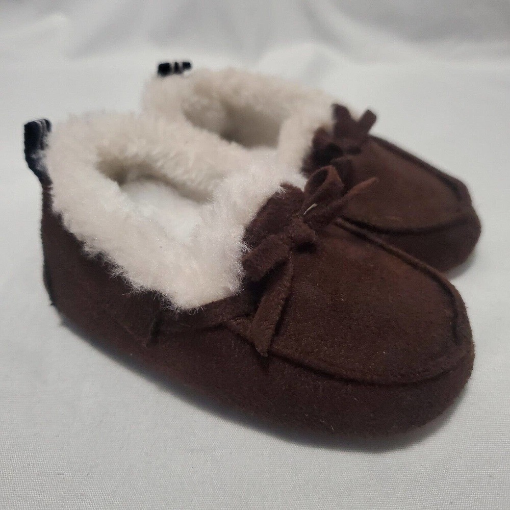 Nautica Baby Brown Suede Moccasin Crib Shoes Size 4 White Faux Fur Lining
